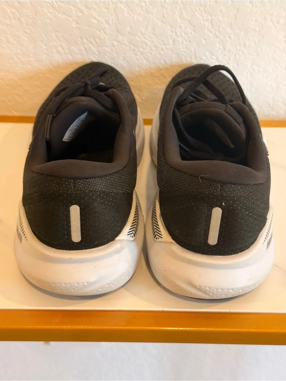 Brooks Adrenaline GTS Men's Running Shoes - Black with White Accents